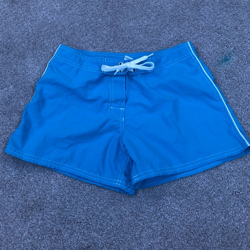 surfer board shorts